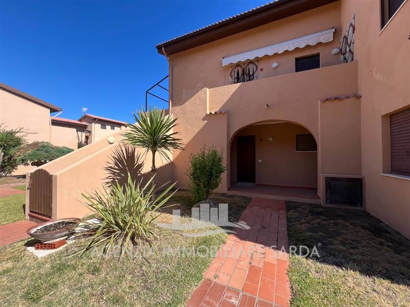 appartamento in vendita a Castelsardo in zona Lu Bagnu