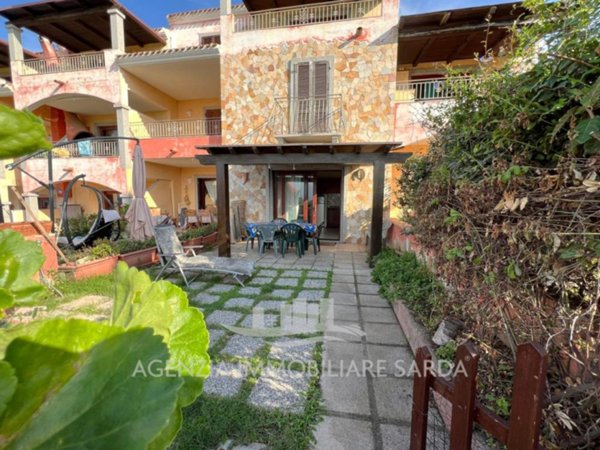 appartamento in vendita a Castelsardo in zona Lu Bagnu