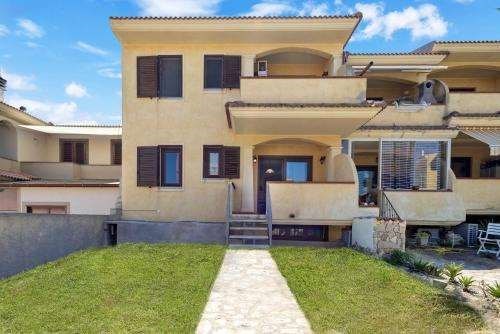 appartamento in vendita a Castelsardo in zona Lu Bagnu