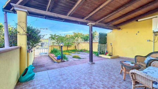 appartamento in vendita a Castelsardo in zona Lu Bagnu