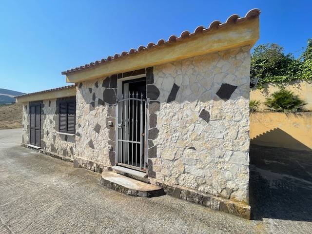casa indipendente in vendita a Castelsardo