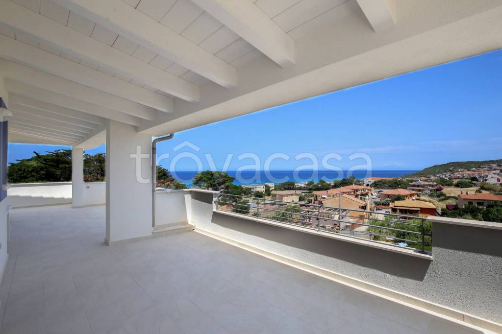 appartamento in vendita a Castelsardo in zona Lu Bagnu