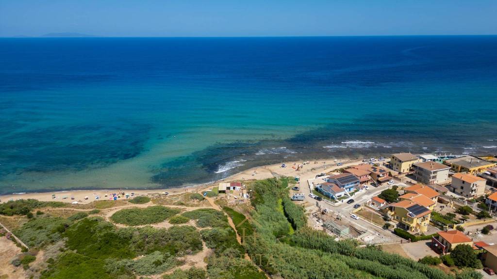 appartamento in vendita a Castelsardo in zona Lu Bagnu