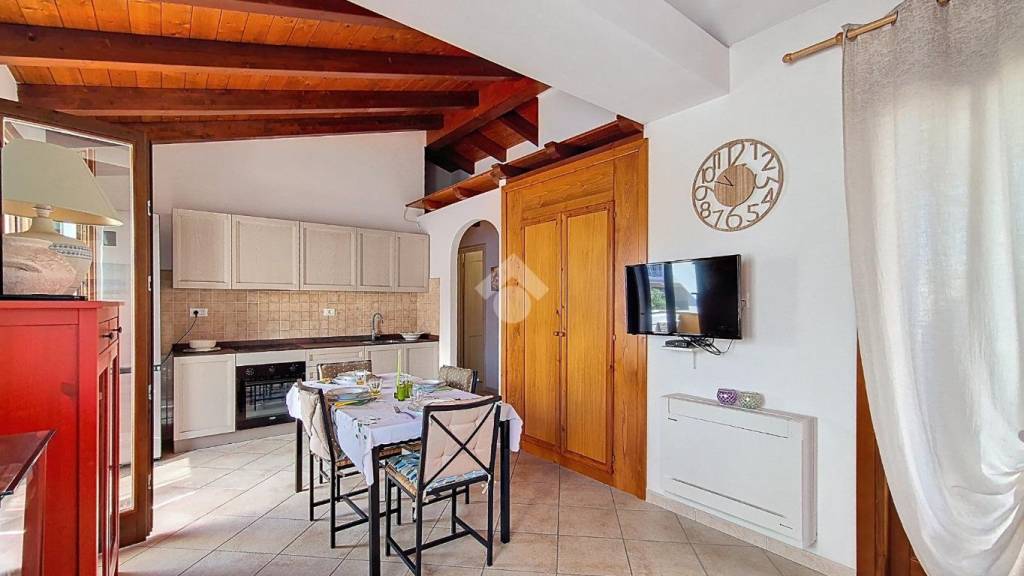 casa indipendente in vendita a Castelsardo in zona Lu Bagnu