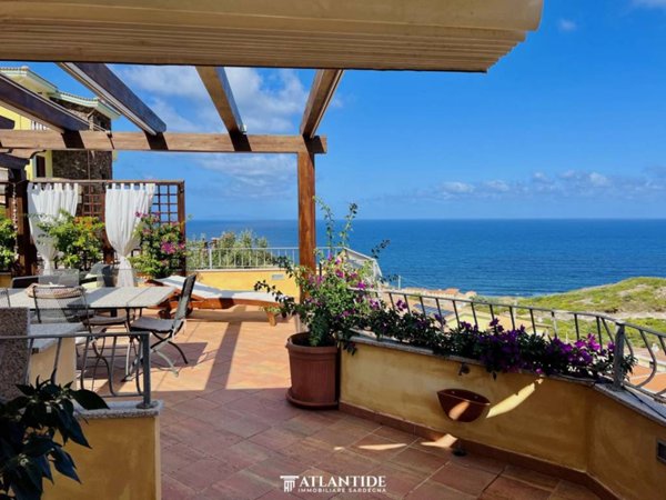 appartamento in vendita a Castelsardo in zona Lu Bagnu