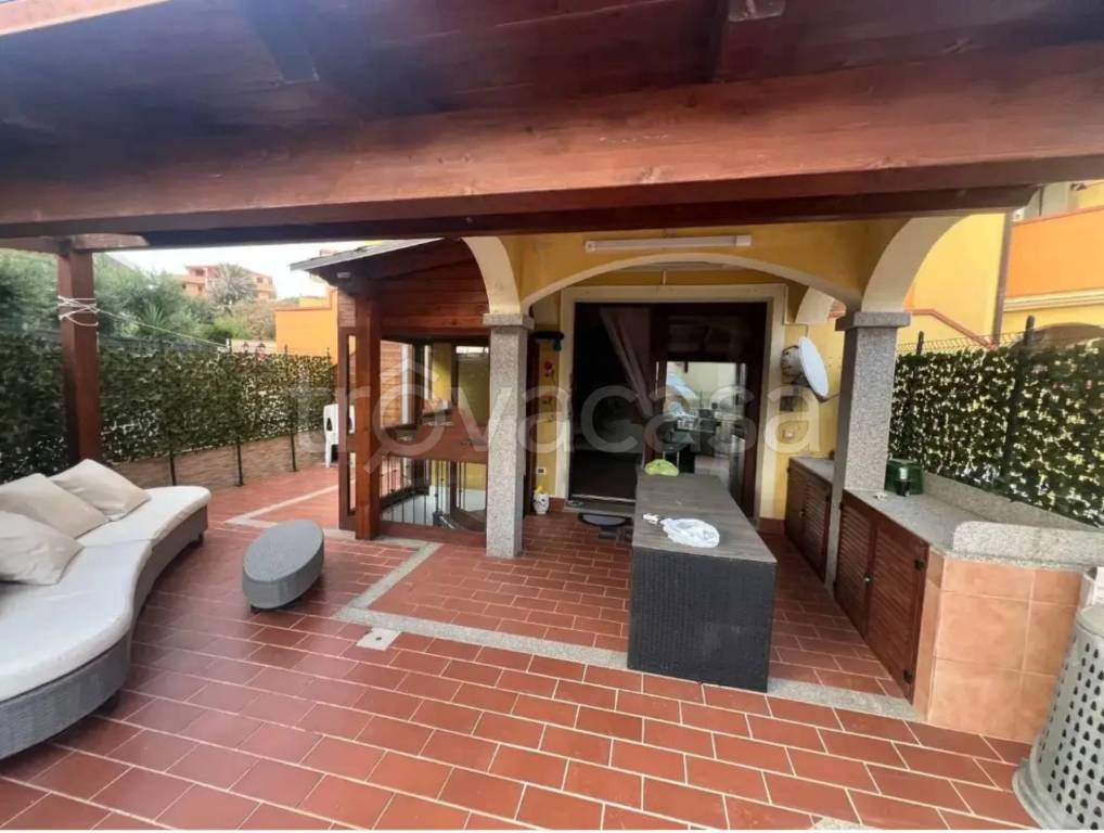 appartamento in vendita a Castelsardo in zona Lu Bagnu