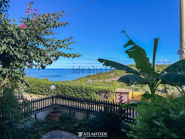 appartamento in vendita a Castelsardo in zona Lu Bagnu
