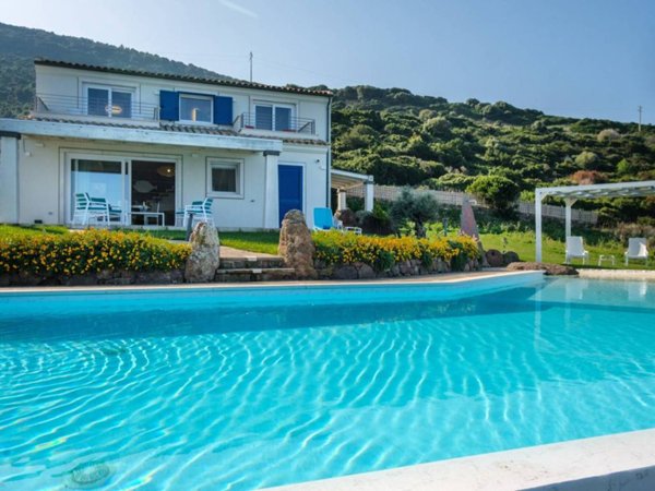 casa indipendente in vendita a Castelsardo