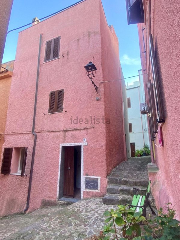 casa indipendente in vendita a Castelsardo