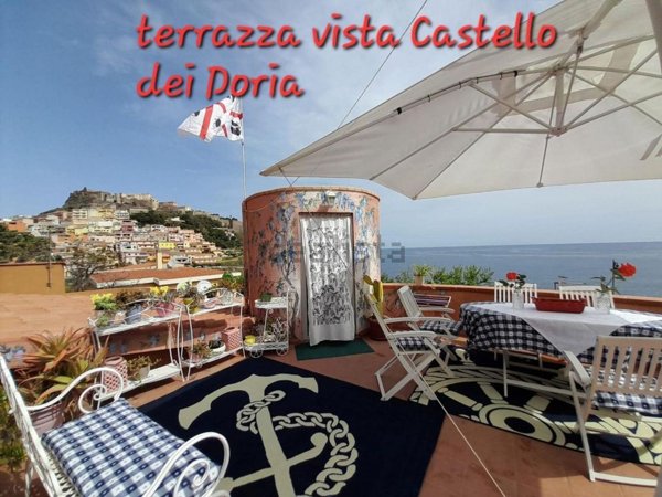 casa indipendente in vendita a Castelsardo