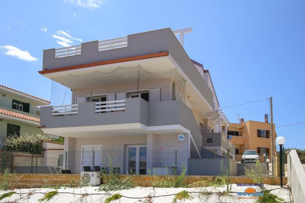 appartamento in vendita a Castelsardo in zona Lu Bagnu