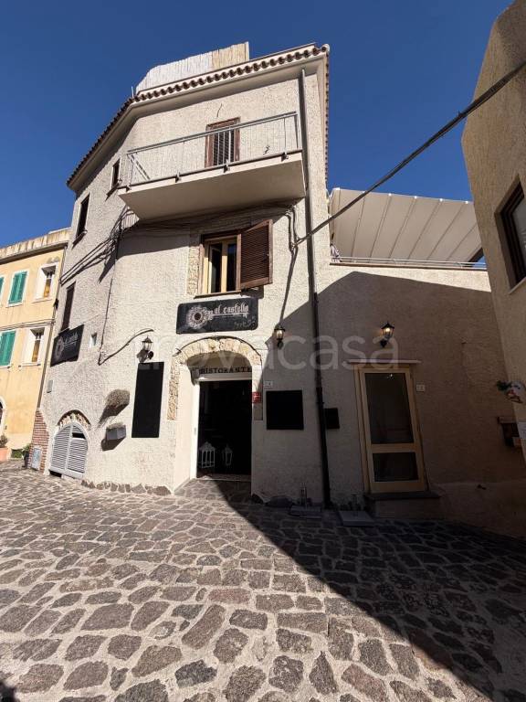 negozio in vendita a Castelsardo
