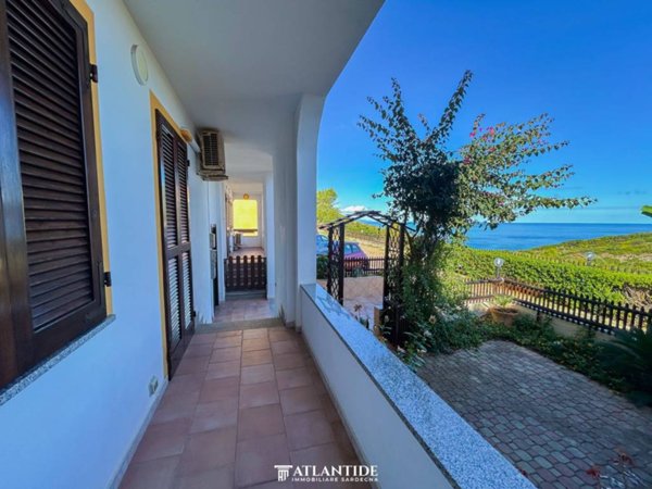appartamento in vendita a Castelsardo in zona Lu Bagnu