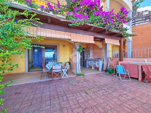 appartamento in vendita a Castelsardo in zona Lu Bagnu