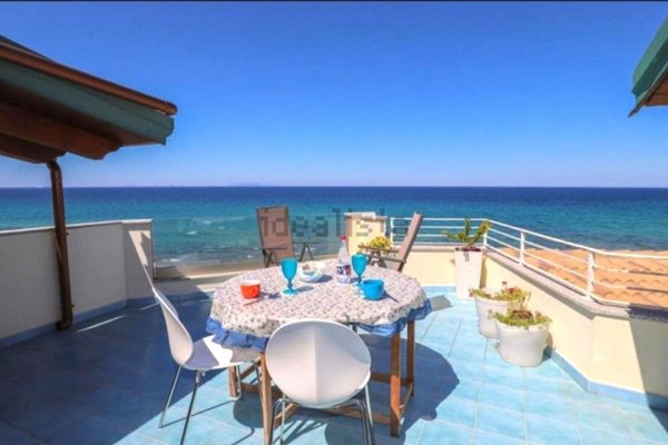 appartamento in vendita a Castelsardo in zona Lu Bagnu