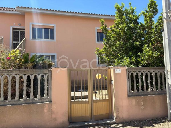 casa indipendente in vendita a Castelsardo in zona Lu Bagnu