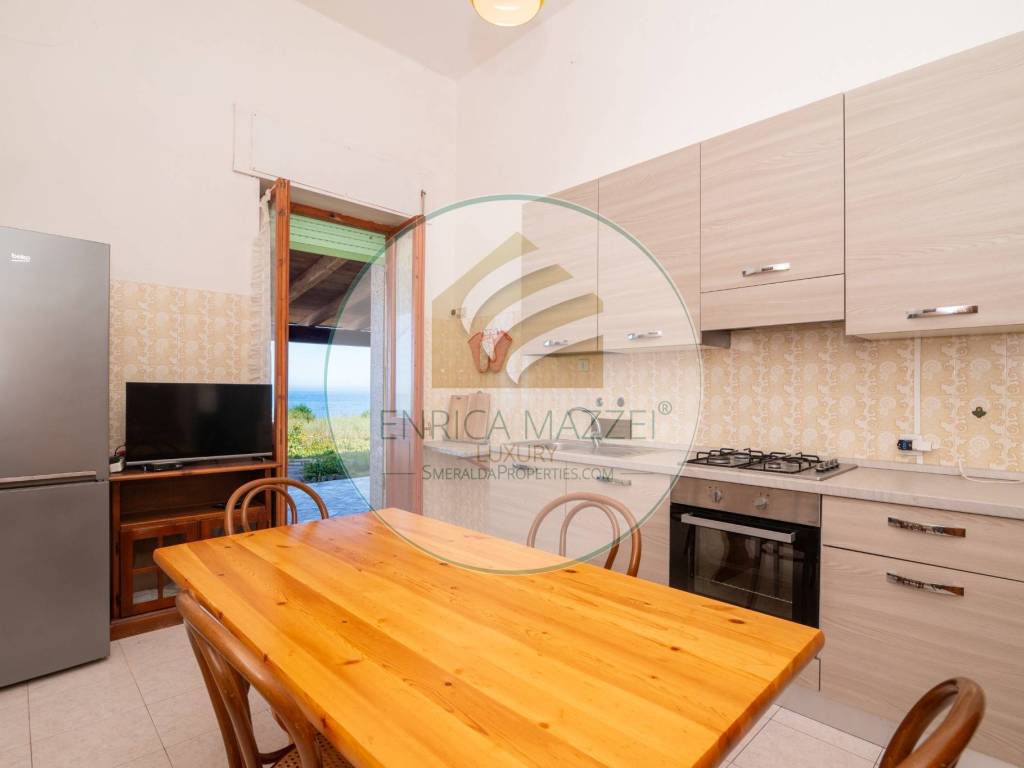 casa indipendente in vendita a Castelsardo in zona Lu Bagnu