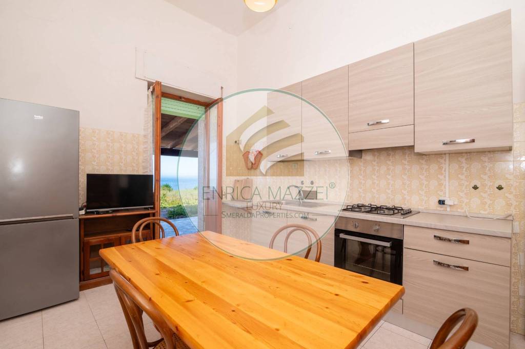 casa indipendente in vendita a Castelsardo in zona Lu Bagnu