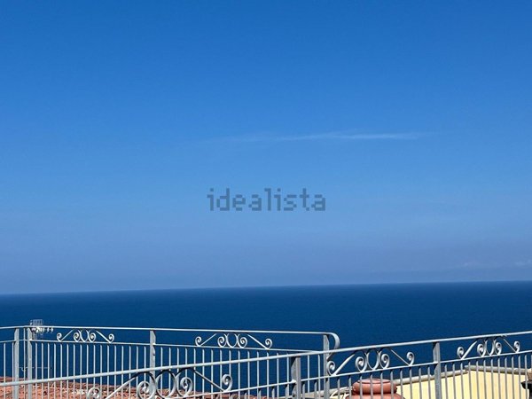 casa indipendente in vendita a Castelsardo