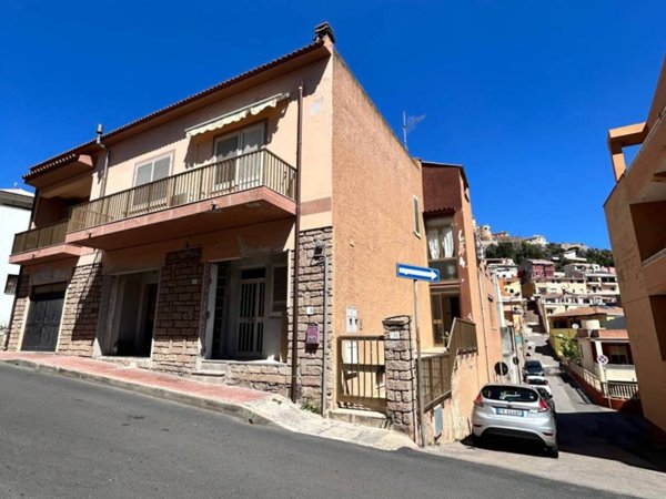casa indipendente in vendita a Castelsardo