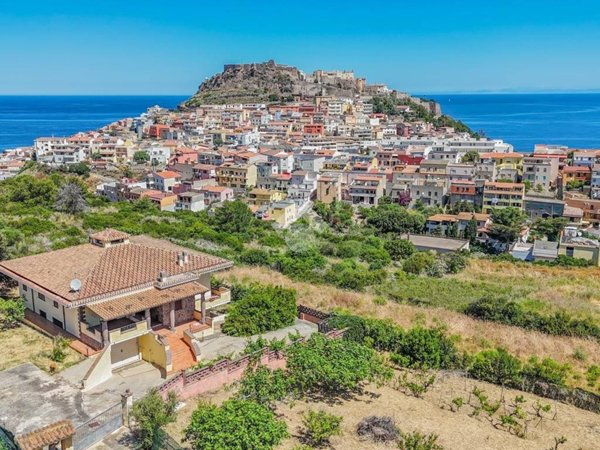 casa indipendente in vendita a Castelsardo