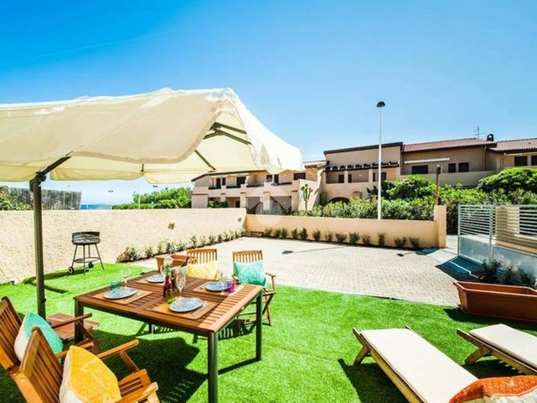appartamento in vendita a Castelsardo in zona Lu Bagnu