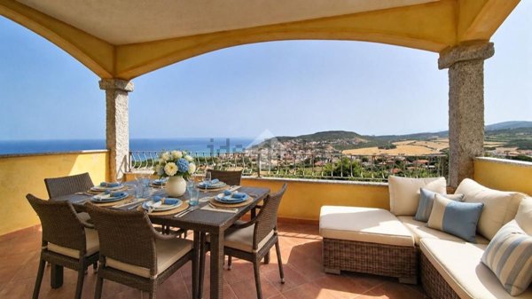 appartamento in vendita a Castelsardo in zona Lu Bagnu