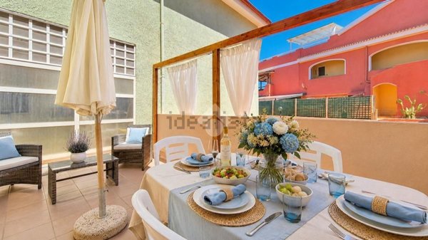 appartamento in vendita a Castelsardo in zona Lu Bagnu