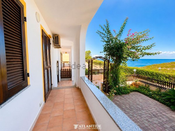 appartamento in vendita a Castelsardo in zona Lu Bagnu
