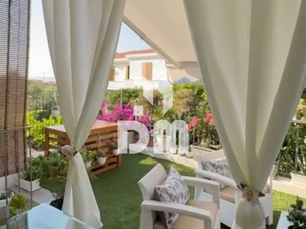 appartamento in vendita a Castelsardo in zona Lu Bagnu