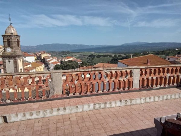 casa indipendente in vendita a Chiaramonti