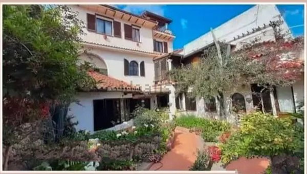 casa indipendente in vendita a Chiaramonti