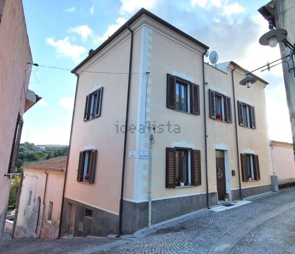 casa indipendente in vendita a Codrongianos