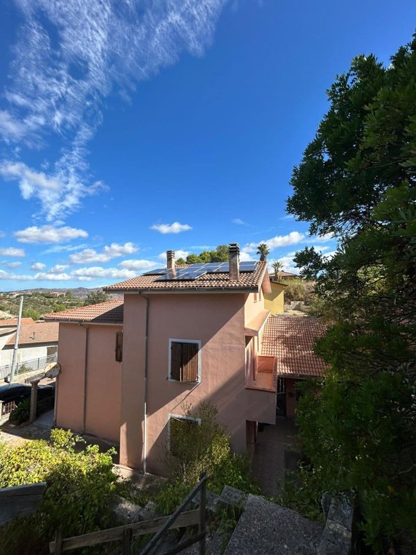 casa indipendente in vendita a Codrongianos