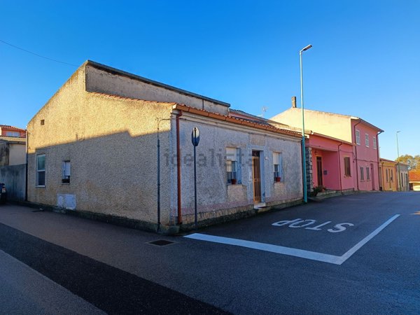 casa indipendente in vendita a Cossoine