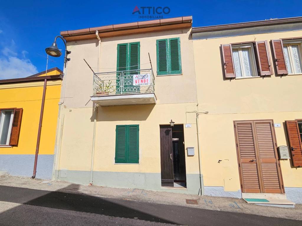 casa indipendente in vendita a Florinas
