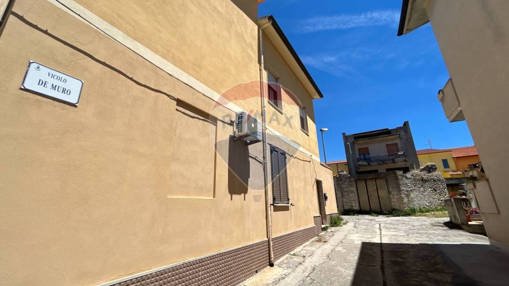 casa indipendente in vendita a Florinas