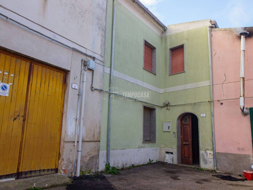 appartamento in vendita a Florinas