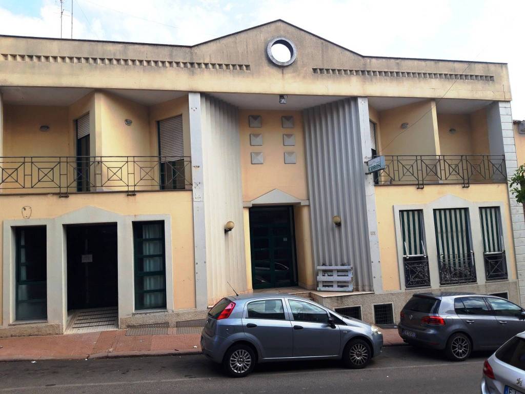 intera palazzina in vendita ad Ittiri