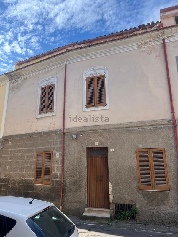 pentavano in vendita ad Ittiri