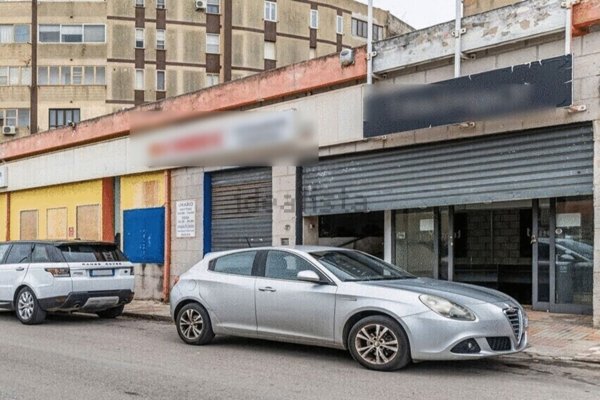 locale commerciale in vendita ad Ittiri