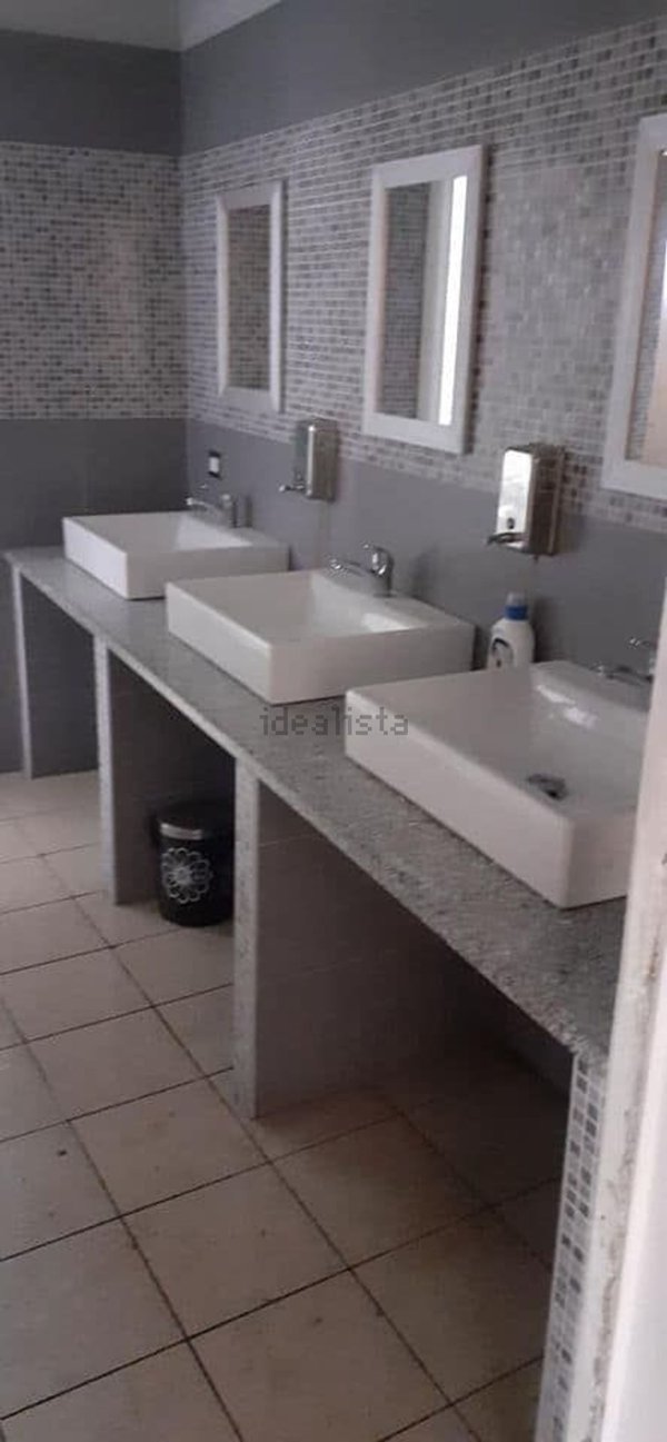 locale commerciale in vendita ad Ittiri