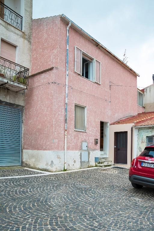 appartamento in vendita a Laerru