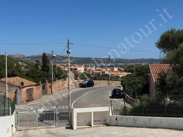 casa indipendente in vendita a La Maddalena