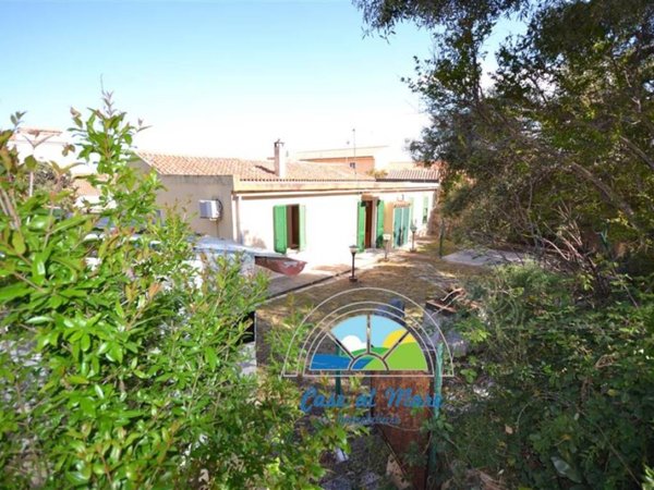 casa indipendente in vendita a La Maddalena
