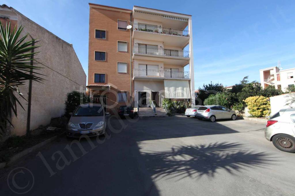 appartamento in vendita a La Maddalena