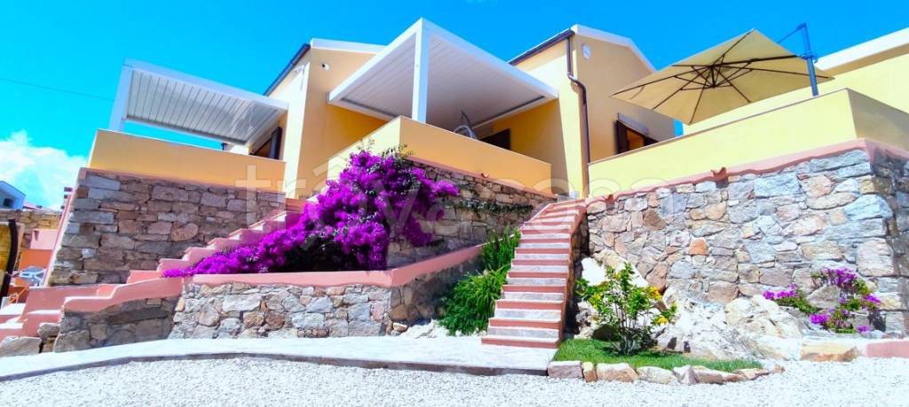 casa indipendente in vendita a La Maddalena