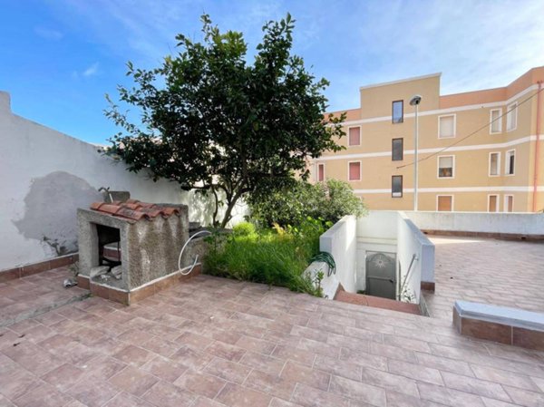 casa indipendente in vendita a La Maddalena