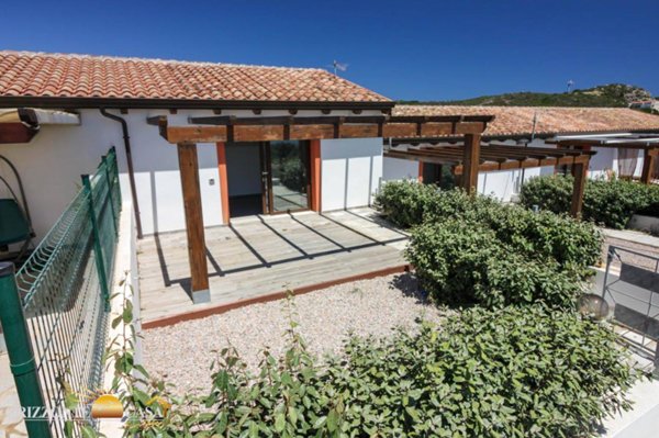 casa indipendente in vendita a La Maddalena