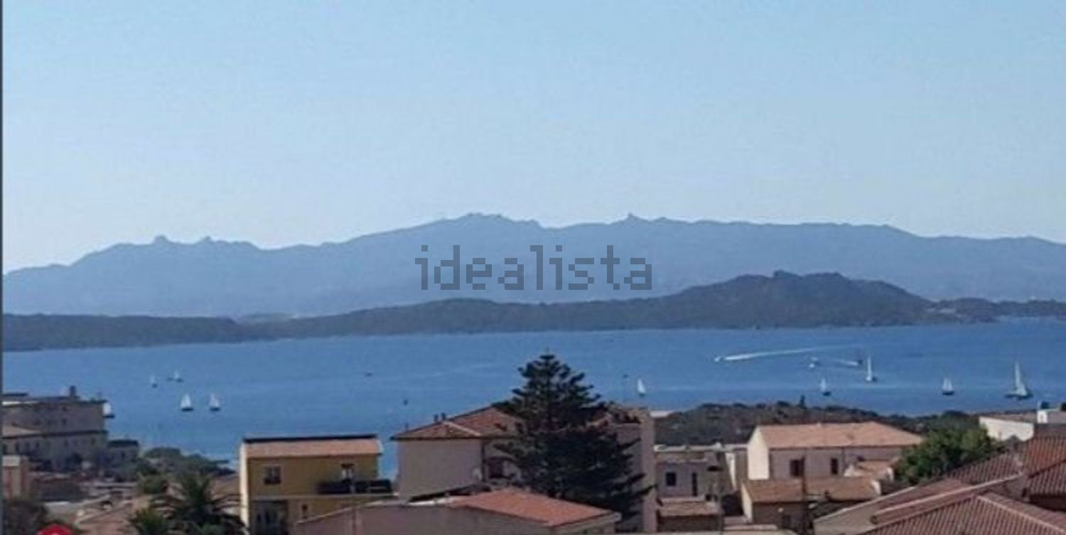 casa indipendente in vendita a La Maddalena